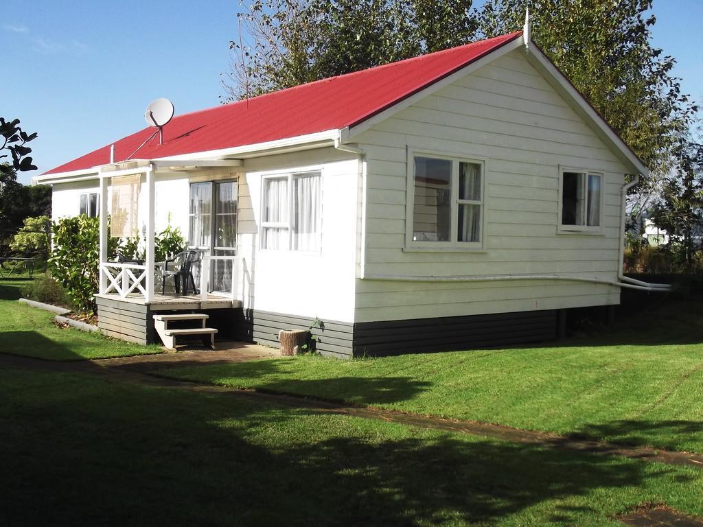 Two-Bedroom Family Chalet - 7 (with linen)